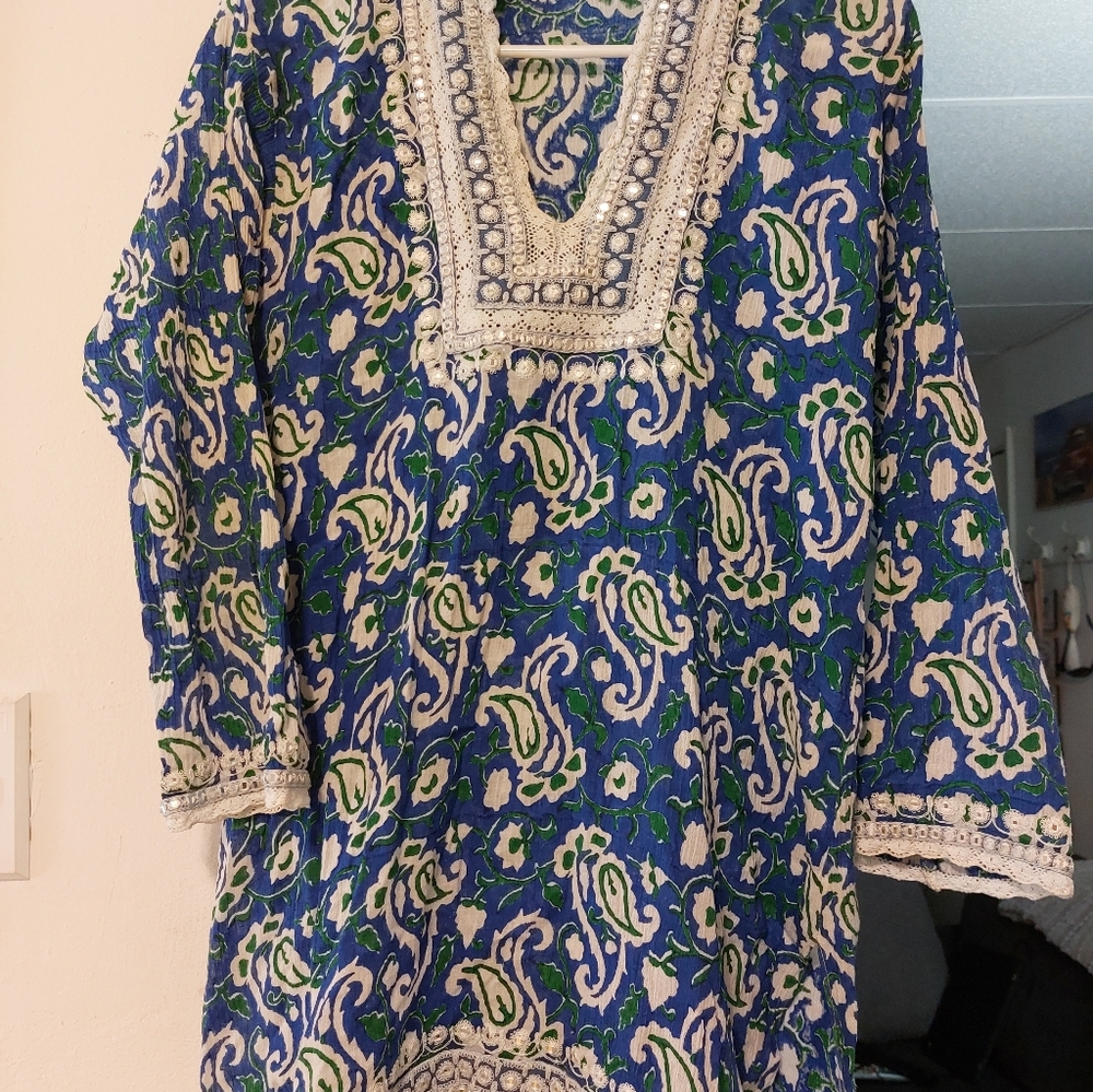 Sulu Embellished Tunic Size 10